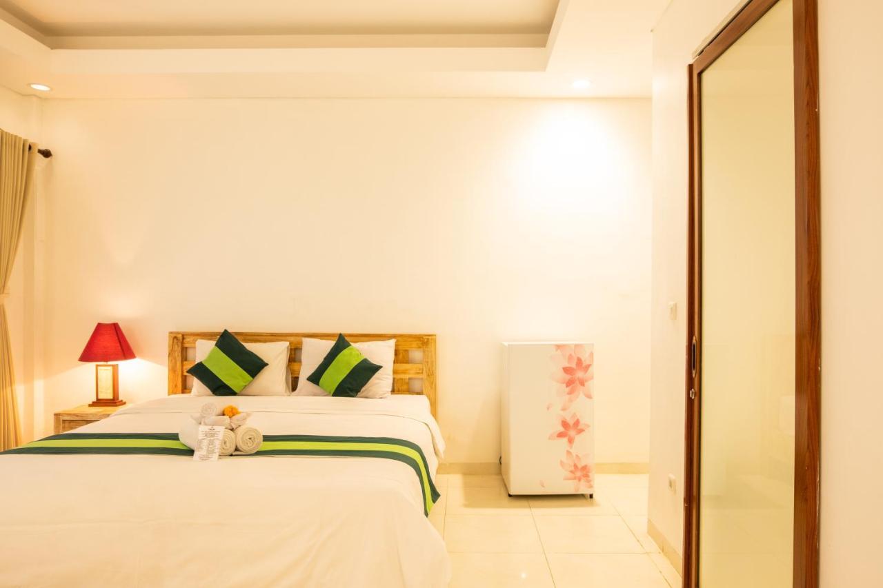 Liong Guest House Canggu Esterno foto