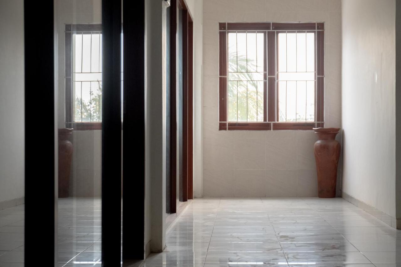 Liong Guest House Canggu Esterno foto
